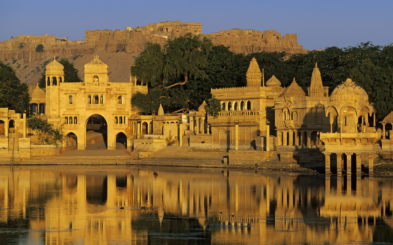 World_India_Indian_Architecture_022199_.jpg