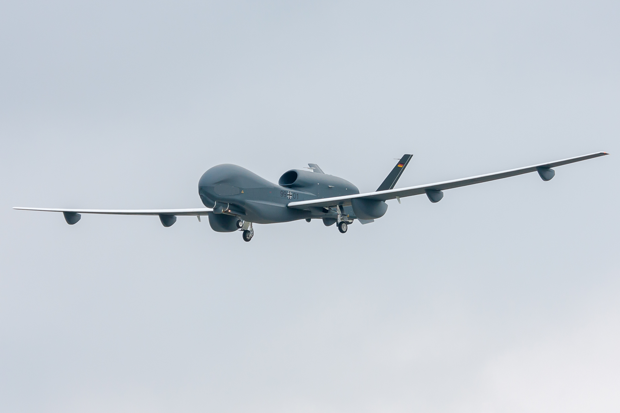 EuroHawk_Landing_ETSI_2011.jpg