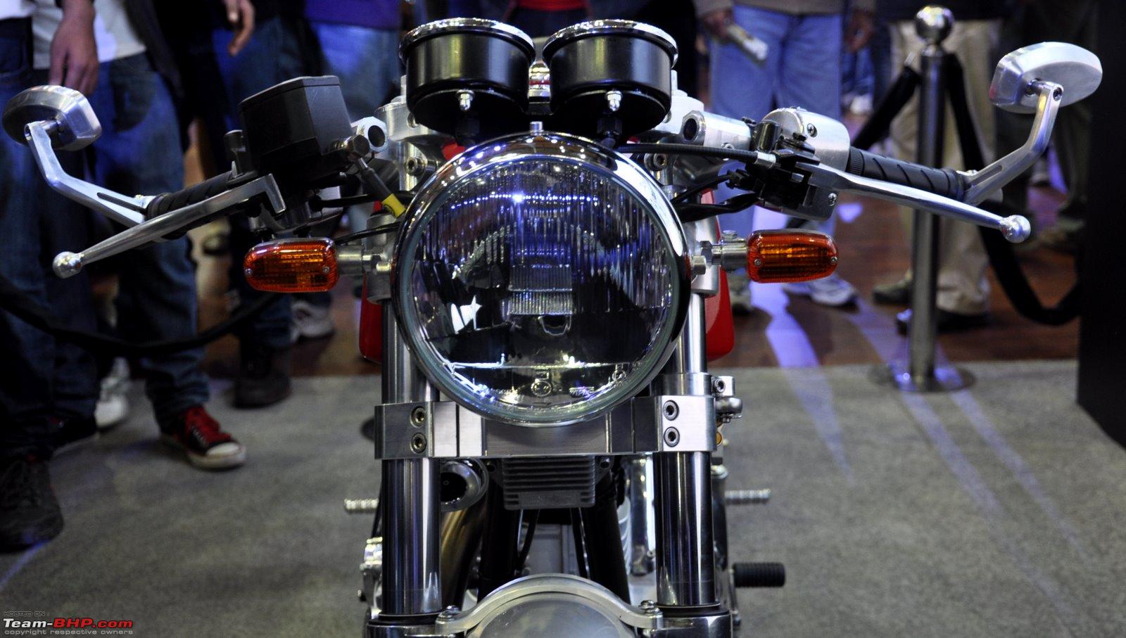 team-bhpRoyal+Enfield_AutoExpo2012+22.JPG