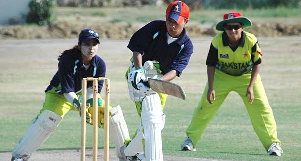 PAK+womencricketteamAPP_608by32.jpg