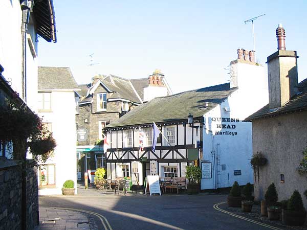 hawkshead-village1-600.jpg