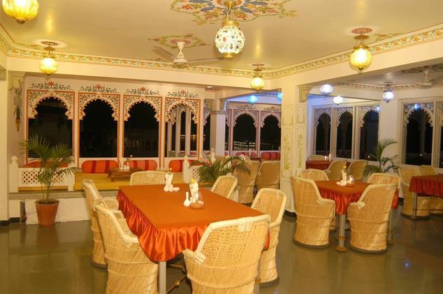 mewar-haveli-udaipur-restaurant-41672948g.jpg