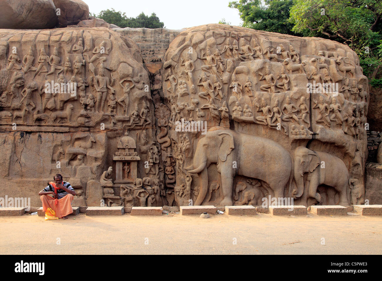 mahabalipuram-tamil-nadu-india-C5PWE3.jpg