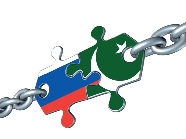 Pak-Russian-DESIGN-essa-malik11-175480-640x480.jpg