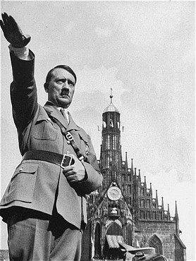 hitler-infront-church.jpg