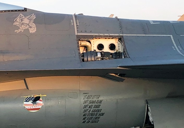 F16MissingPanel_30.jpg