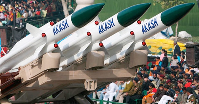 akash-missile_story_650_050515101134.jpg