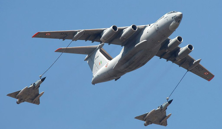 il-78-refueller.jpg