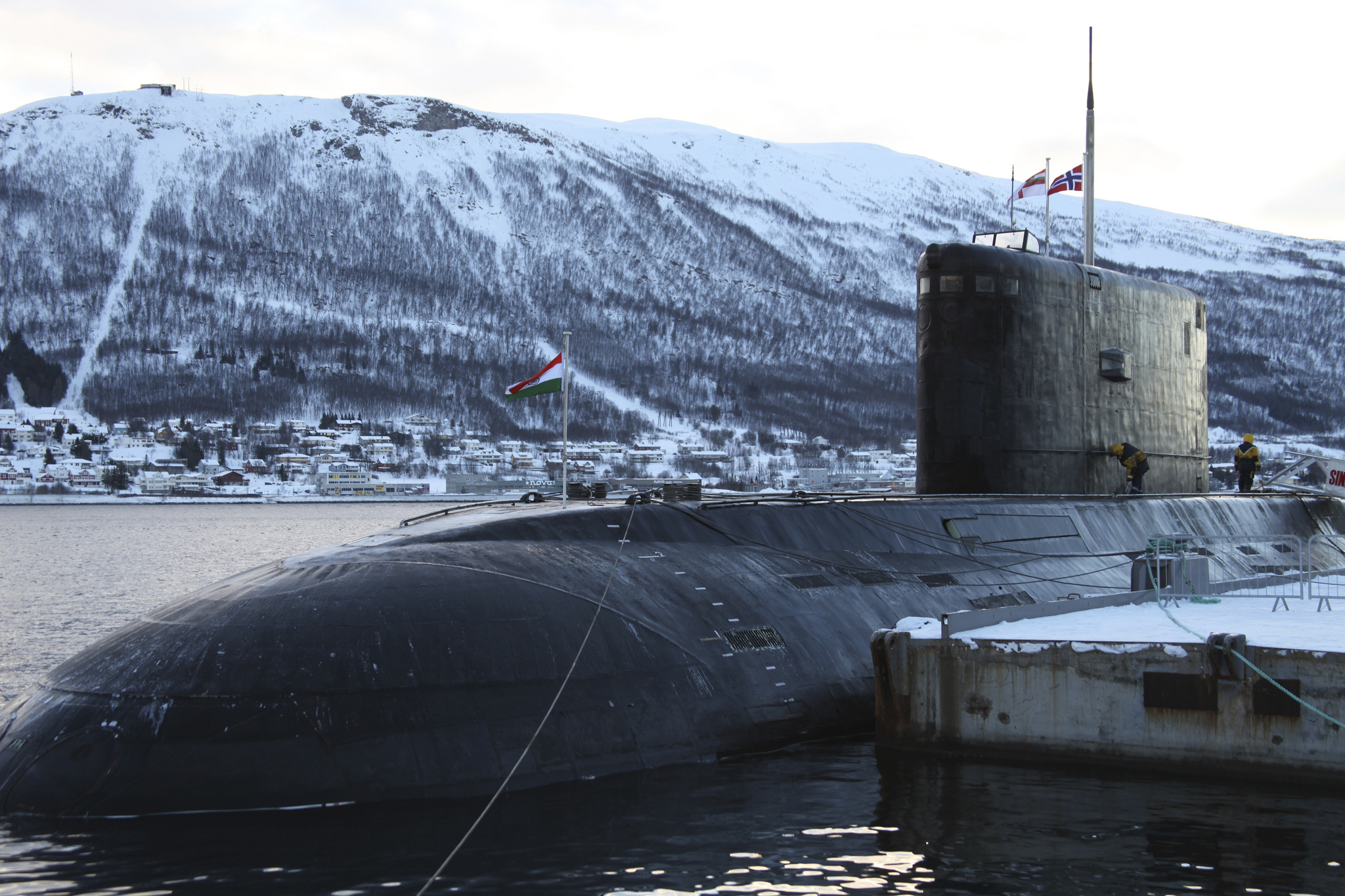 INS-Sindhurakshak-S63-Indian-Navy-Submarine-Norway-01.jpg