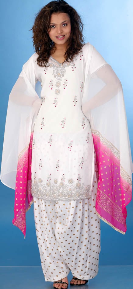 ivory_patiala_salwar_kameez_with_beads_and_golden_kl87.jpg