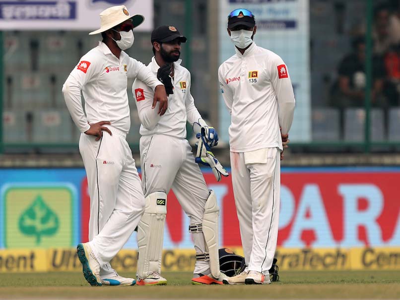 lanka-players-masks-bcci_806x605_71512286648.jpg