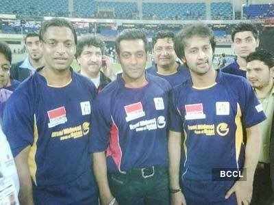 Celebrity-cricket-match.jpg