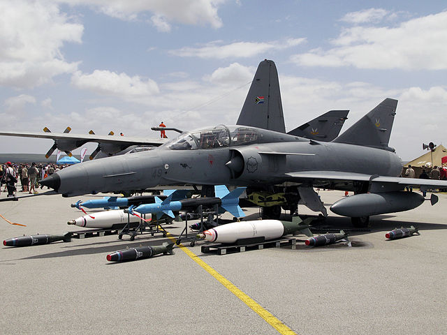 640px-Atlas_Cheetah_static_display.jpg