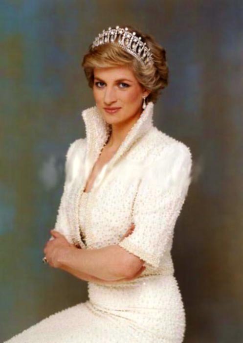 so-beautiful-princess-diana-21947301-497-701.jpg