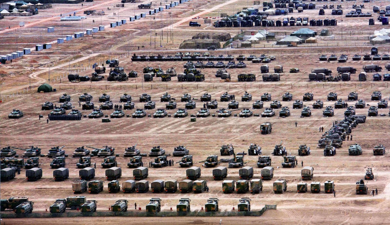 PLA+Army's+mechanised+infantry+brigade+for+highland+warfare.jpg