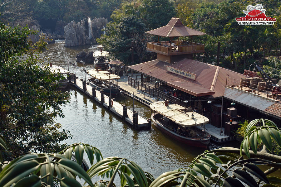 jungle-cruise-loading-station-big-compressed.jpg