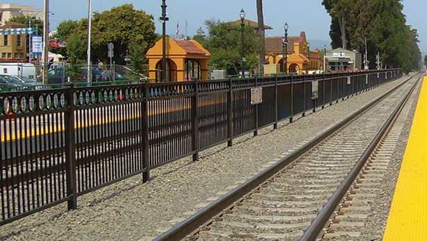 1302-Crusader-Train-Rail-Fence-Main.jpg