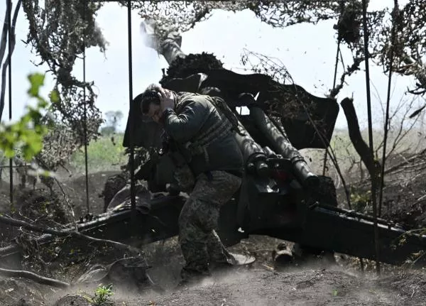 Ukraine Artillery Bakhmut