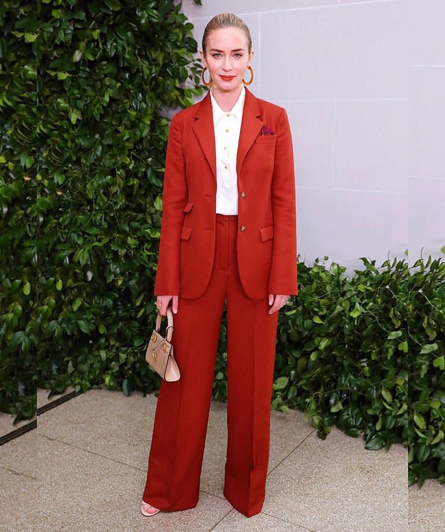 crimson-suit-1568282278.jpg