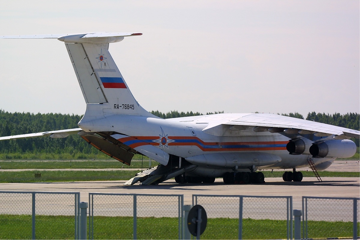 MCHS_Rossi_Ilyushin_Il-76.jpg