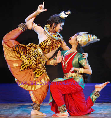 bharatanatyam_012_s.jpg