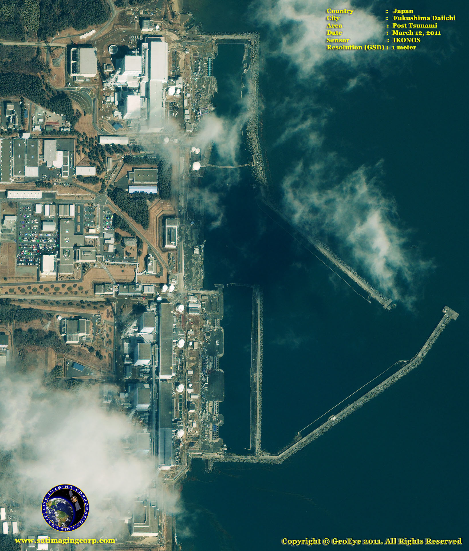 ikonos-fukushima-daiichi-after.jpg