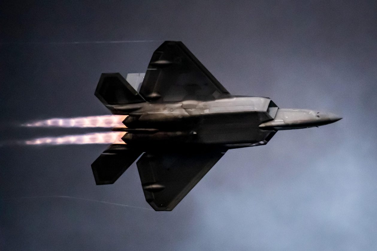 f-22-scaled-e1634653791899.jpg