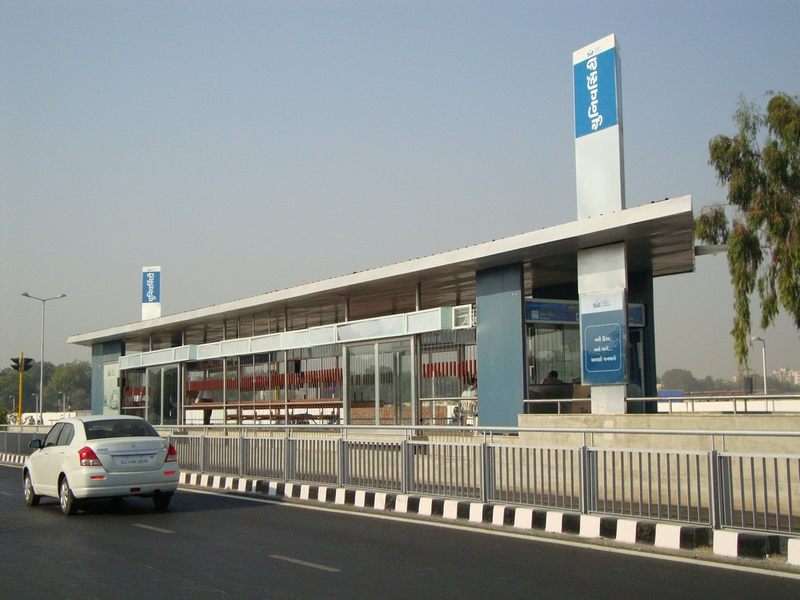 brts_bus_stand.jpg