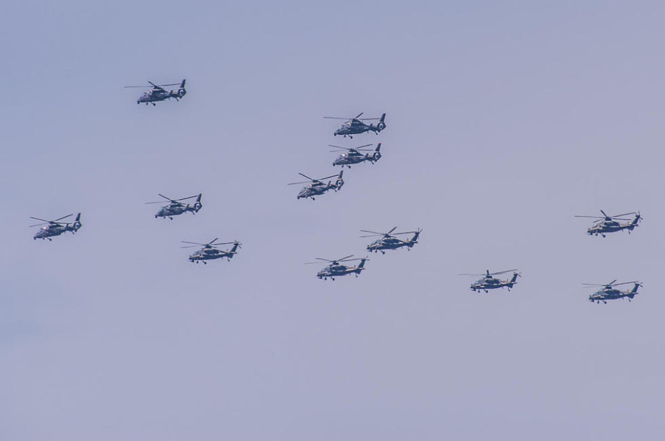 Multiple-Chinese-PLAAF-flypast-1.jpg