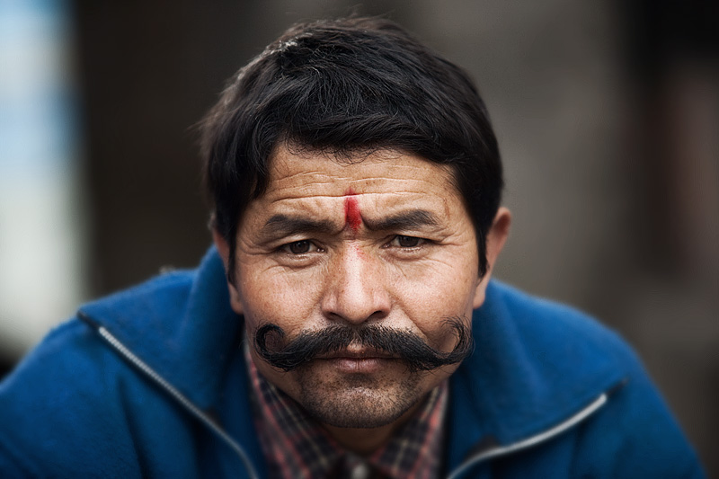 090920_darjeeling_india_guy_handlebar_mustache_IMG_5567.jpg