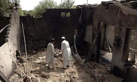 Pakistan-house-destroyed--009.jpg