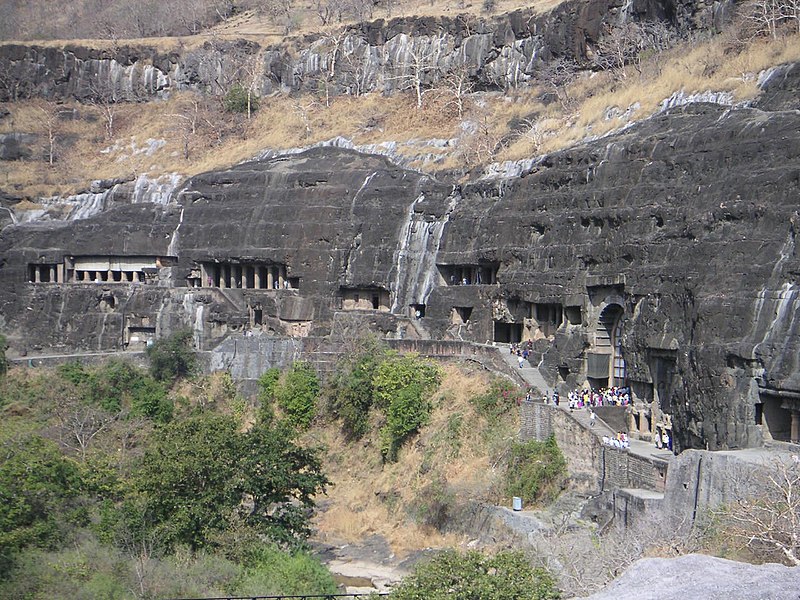 800px-Ajanta_%2863%29.jpg