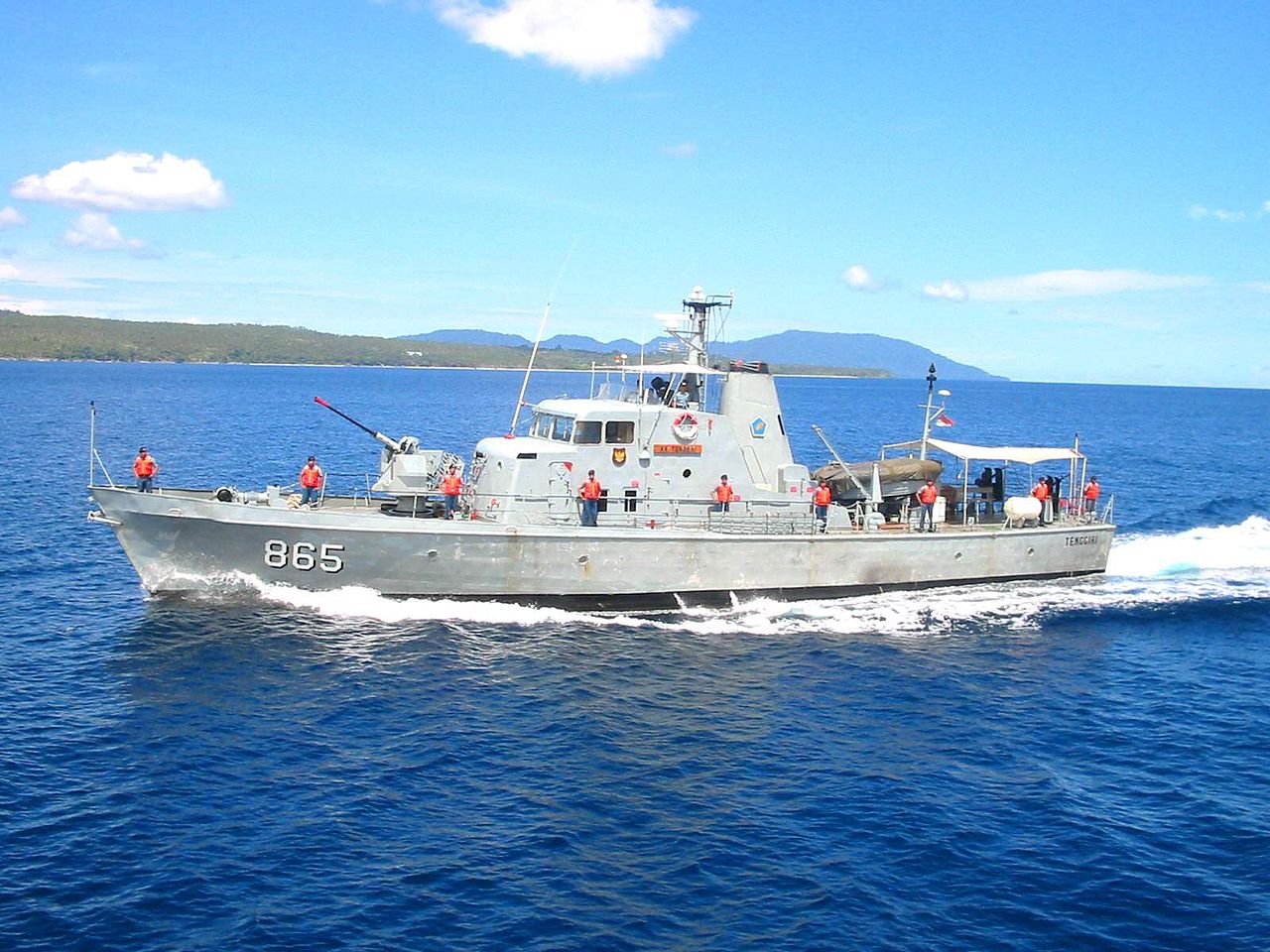 1280px-KRI_Tenggiri.jpg