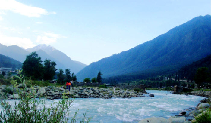 kolahoi-glacier-pahalgam-Jk.jpg