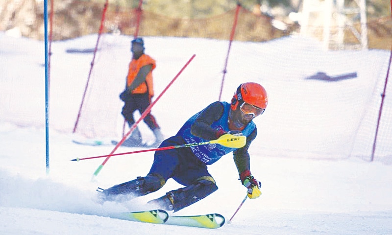 NALTAR: A skier in action during the CJCSC Alpine Ski Cup at PAF Ski Resort.—APP