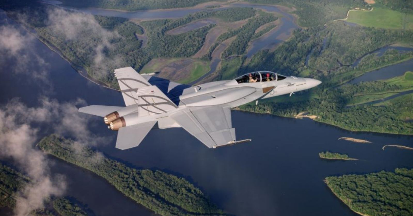 Super-Hornet-cm-CFT-foto-Boeing.jpg