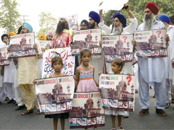 sikhs-show-solidarity-with-indian-brethren-1370549411-2223-600x449.jpg