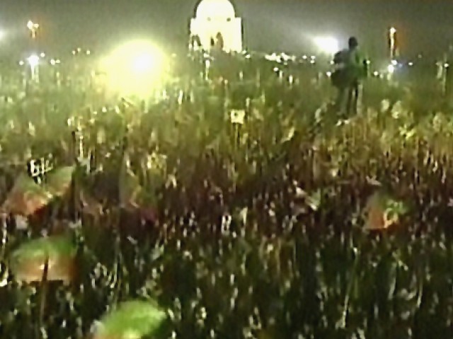 311748-ptirallymazaar-1324819988-954-640x480.jpg