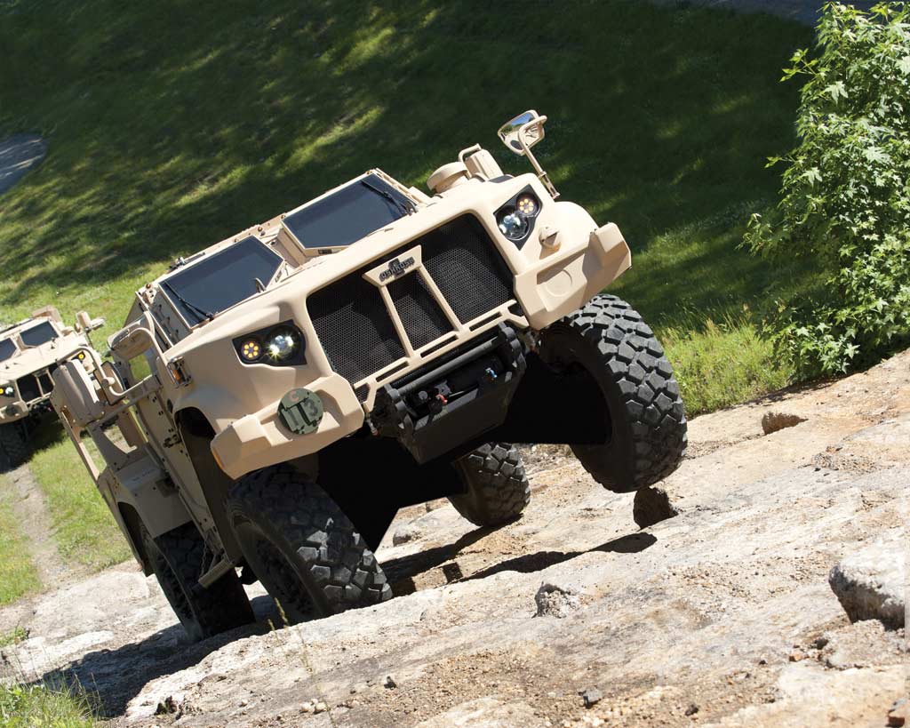 Oshkosh-JLTV-demo.jpg