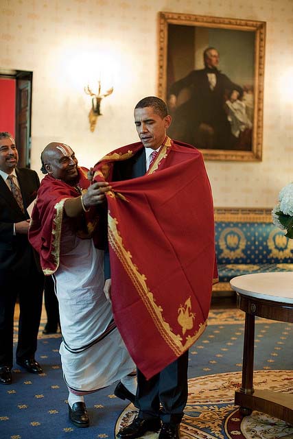 Indian-Americans-President-Obama-at-the-White-House.jpg