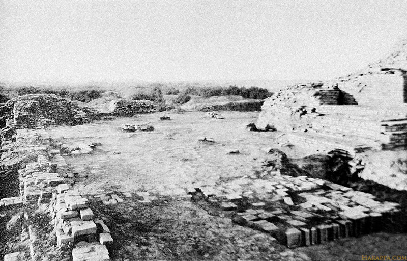 mohenjo-daro-1.jpg