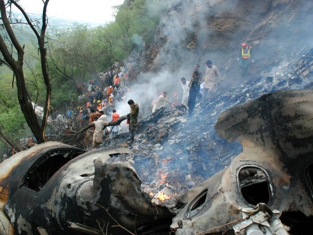 crash-AFP-640x480.jpg