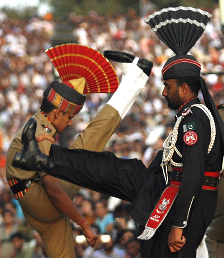 17wagah-border1.jpg