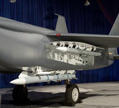 DDN%20-%20Boeing%20F-15SE%20stiva.jpg