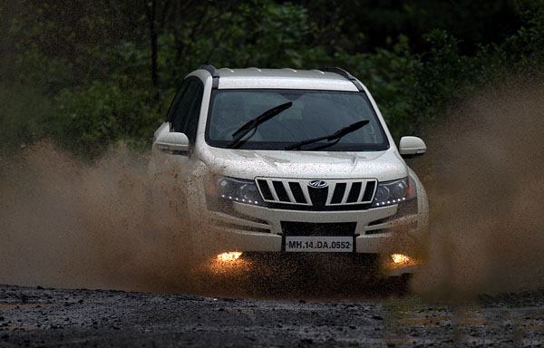 Mahindra_XUV_500.jpg