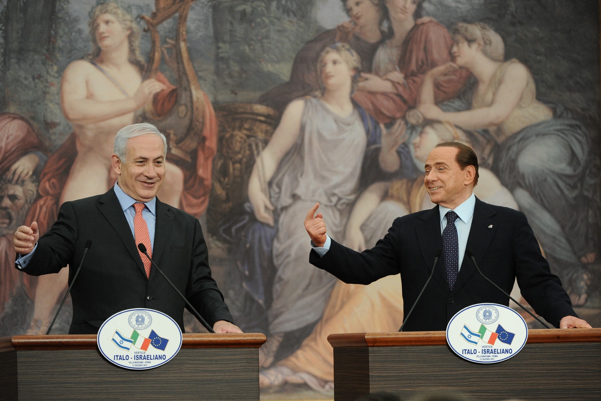 berlusconi-netanyahu-afp.jpg