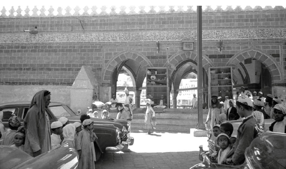 al-abbas-gate.jpg