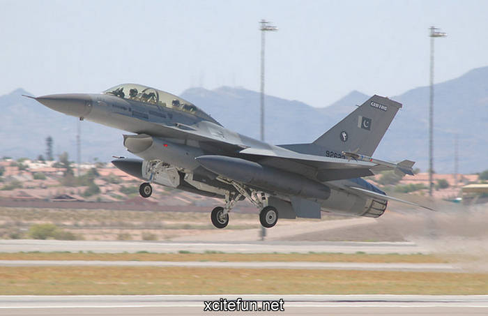 206864,xcitefun-f-16-pakistan-air-force-1.jpg