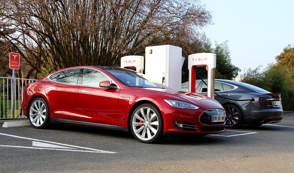 Tesla-Model-S-26-680x0.jpg