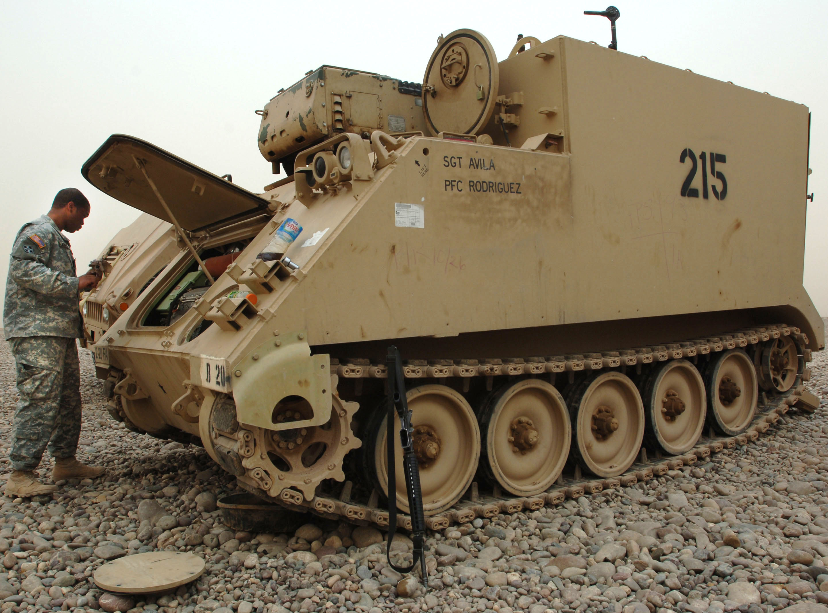 M577_command_vehicle.jpg